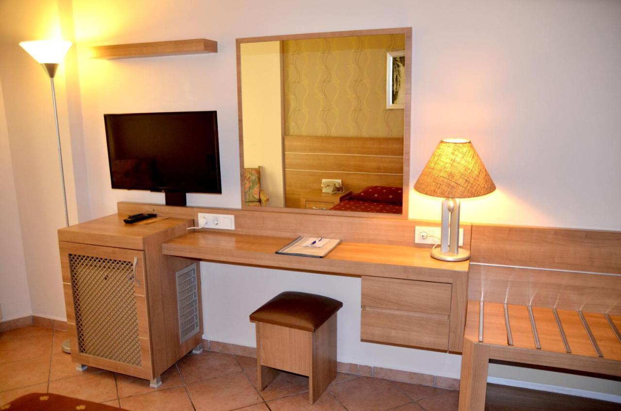 Boulevard Otel Alanya Exterior photo